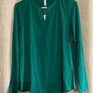Emerald Green Mandarin Collar Blouse with Long Sleeves